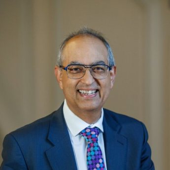 Dr Raman Uberoi